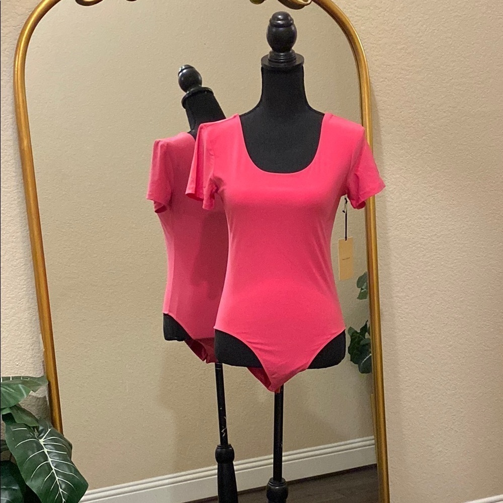 Halogen Pink Stretchy Fitted Bodysuit Size M